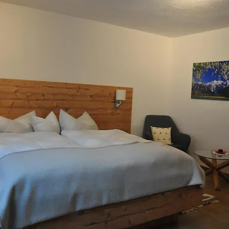 Gaestehaus Mayer 2*