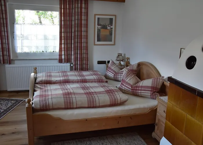 Gaestehaus Mayer Penzion Mieming